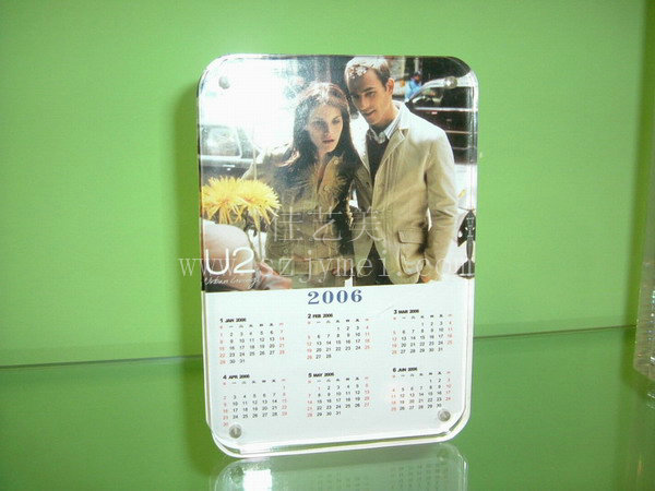 有機(jī)玻璃展示架粘接技巧有哪些？